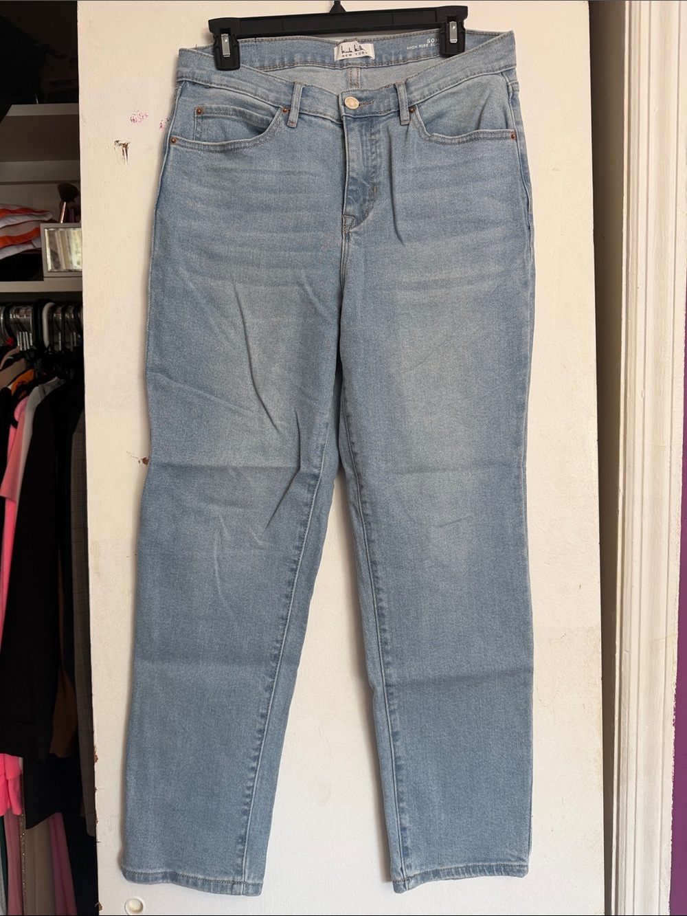 Nicole Miller New York Light Wash Straight-Leg Women’s Jeans — Casual Mid-Rise